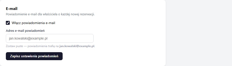 Sekcja powiadomień e-mail — checkbox i pole adresu odbiorcy